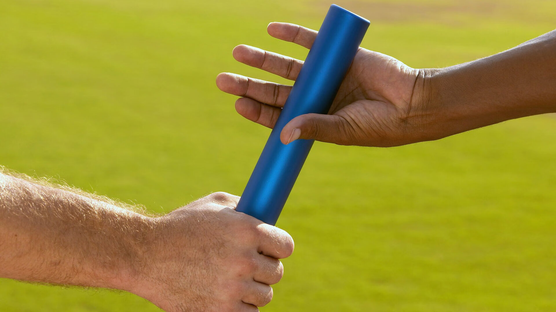 “马丁·高尔西的防守技巧精湛，阿根廷美洲狮队的未来支柱”